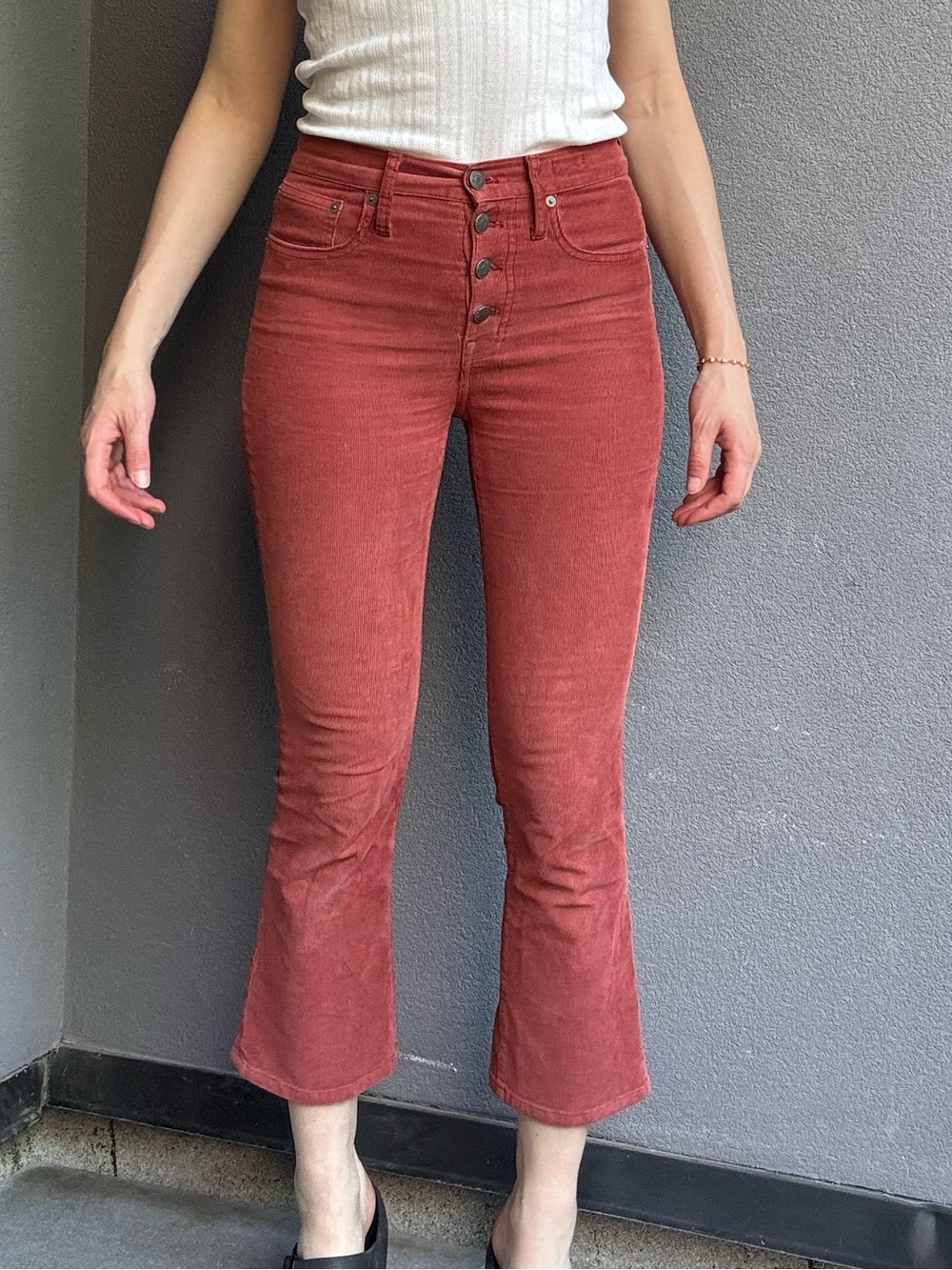 Madewell Dusty Rose Corduroy Button-Front Capri Pants - Size 26